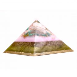 Piramide in orgonite sezione Cheope Crescita spirituale